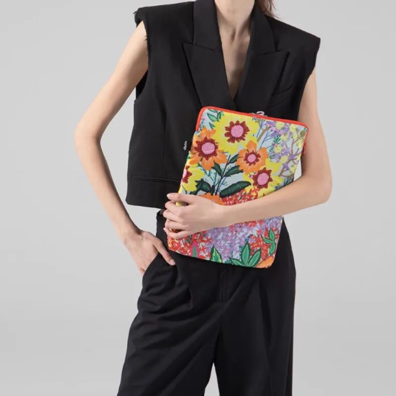 Loqi Pomme Chan Collaboration Recyclable Polyester Laptop Clutches Medium Size Unisex Thai Floral/Wild Forest-3