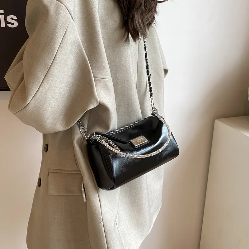 Bansusu PU Shoulder Bag Women's Silver/White/Black/Red-7