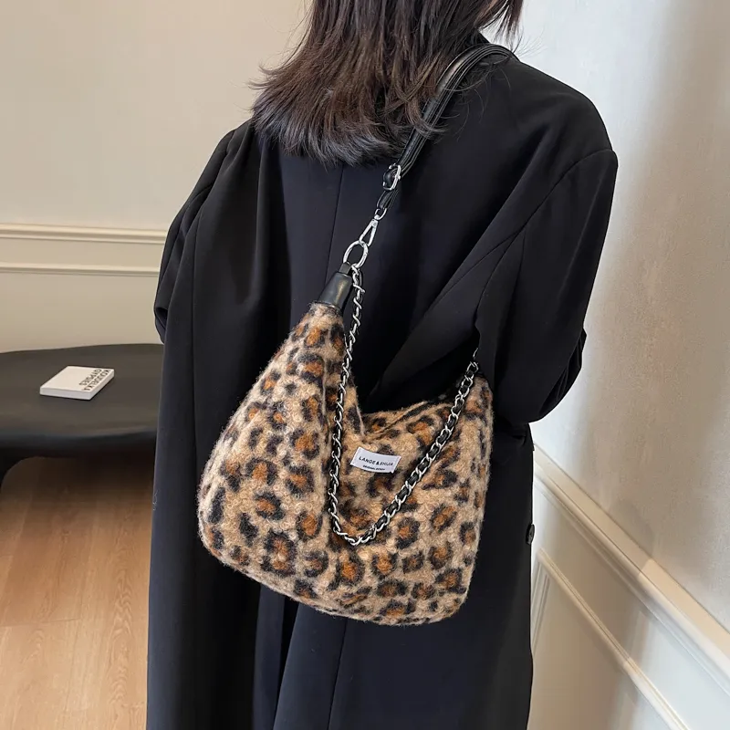 Bansusu Plush Portable Crossbody Bag, Shoulder Bag Regular Small Size Women's Black/Gray Leopard Print-2