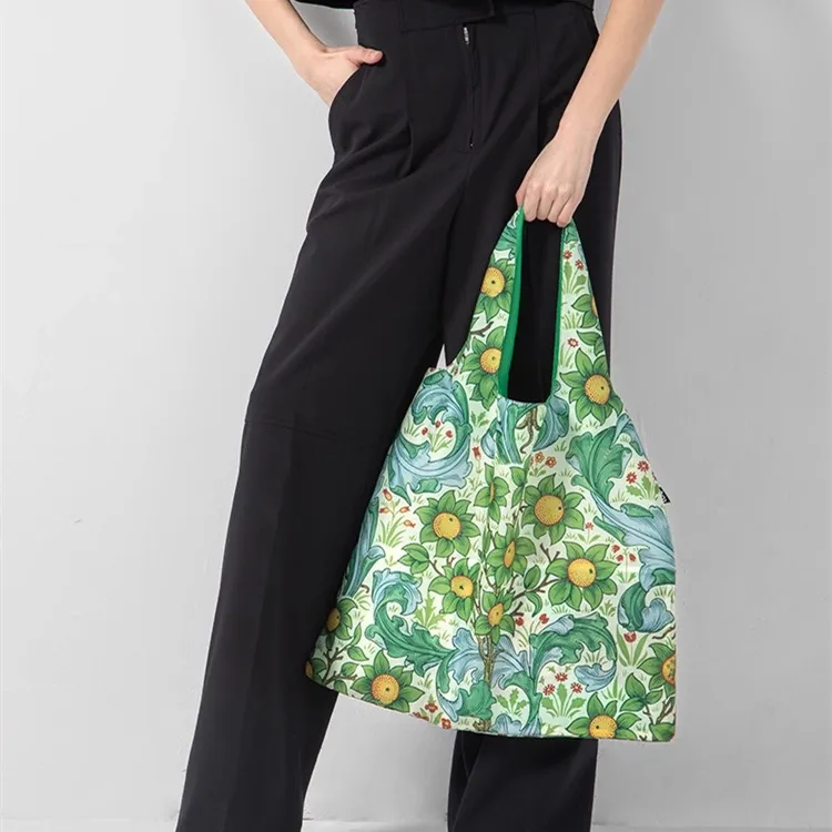Loqi William Morris Collaboration Recyclable Polyester Shoulder Bag Regular Women's Orchard/Strawberry Thief/Windflower-2