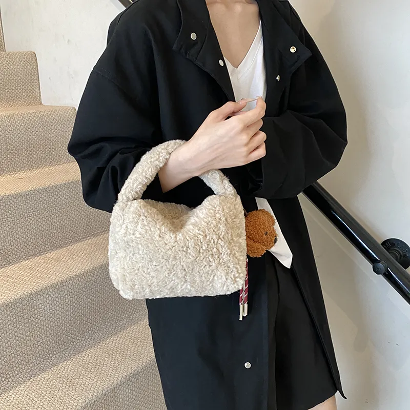 Yi Brigade PU Bonded Plush Shoulder Bag Regular Women's Khaki/Coffee-1