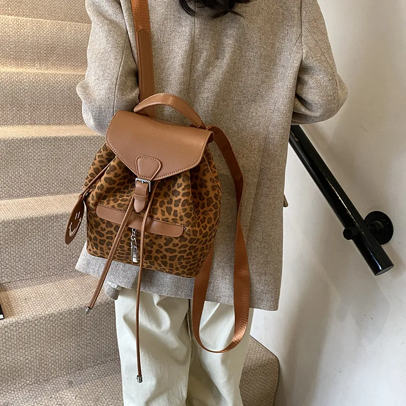 Yi Brigade PU Backpack Regular Women's Brown/Khaki-1