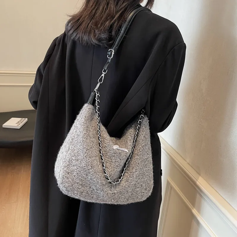 Bansusu Plush Portable Crossbody Bag, Shoulder Bag Regular Small Size Women's Black/Gray Leopard Print-14