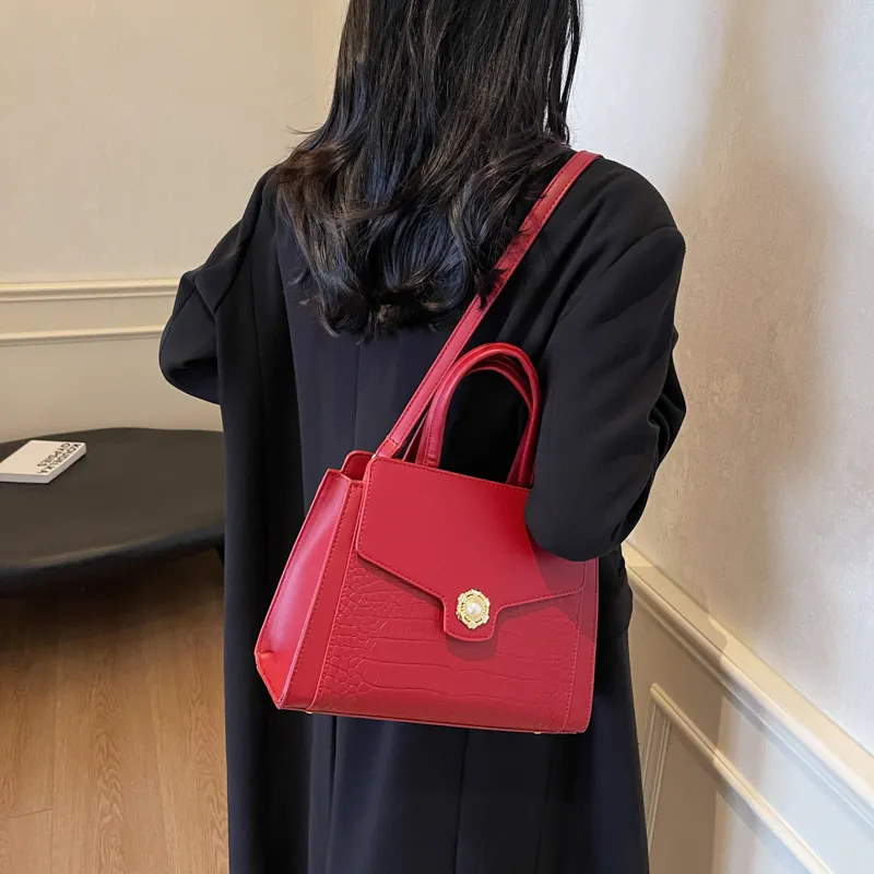 Duoluplo Doron Paul PU Handbag Women's Black/Burgundy/Blue-9