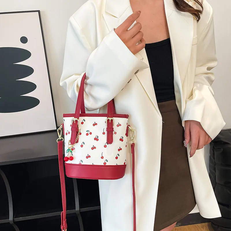 SWIMADE PU Handbag Regular Women's White/Burgundy/Yellow-16