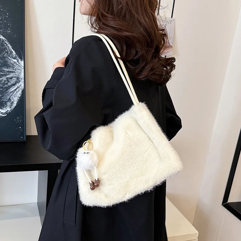 SWIMADE Fuzzy Material Shoulder Bag Regular Women's Light Pink/Fuchsia/Coffee/Black Khaki/Ecru-29