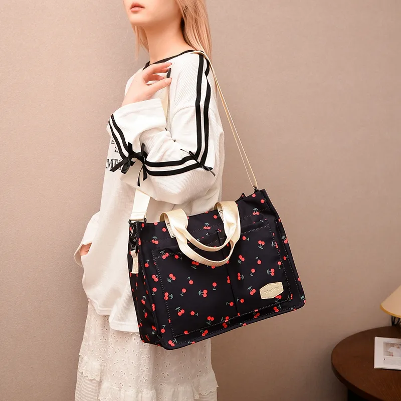 SWIMADE Waterproof Fabric Handbag Regular Women's Multicolor-1