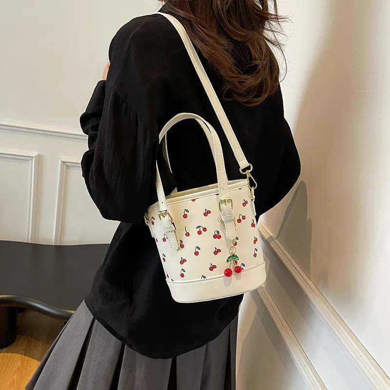 SWIMADE PU Handbag Regular Women's White/Burgundy/Yellow-4