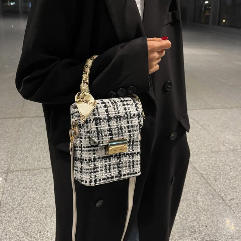 SWIMADE Woolen Shoulder Bag, Crossbody Bag, Handbag Women's Black/Khaki/Ecru-15