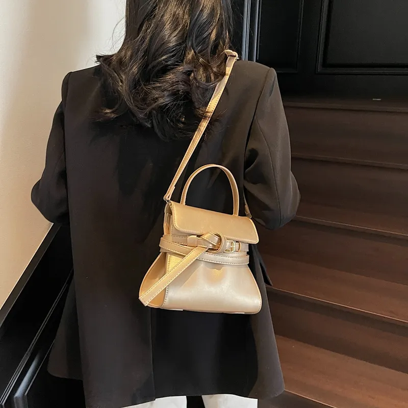 SWIMADE PU Handbag Regular Women's Black/Burgundy/Coffee/Champagne Gold-1