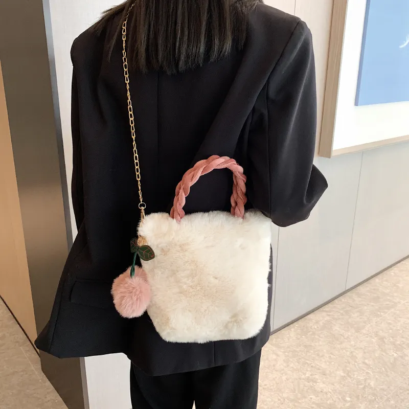 Duoluplo Doron Paul Plush One Shoulder Handbag Regular Women's Multicolor-17