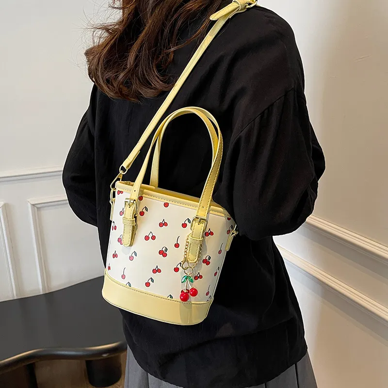 SWIMADE PU Handbag Regular Women's White/Burgundy/Yellow-11