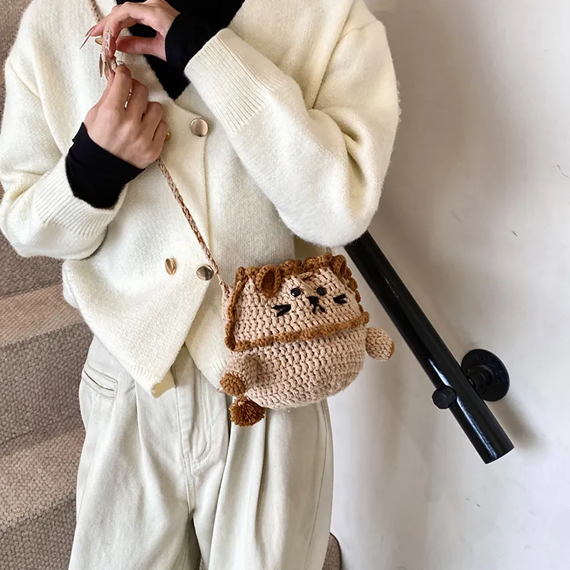 Duoluplo Doron Paul Knitted Fabric Crossbody Bag Women's Khaki-1