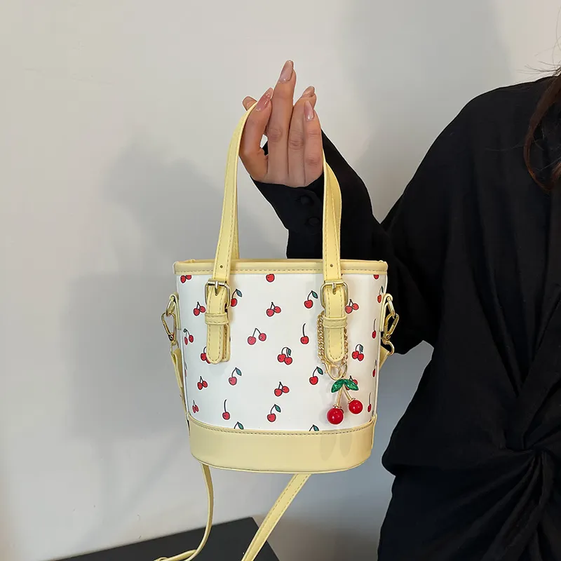 SWIMADE PU Handbag Regular Women's White/Burgundy/Yellow-13