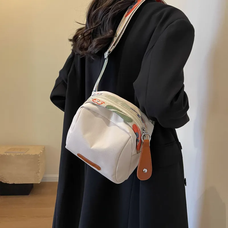 SWIMADE Oxford Dome Bag, Canvas Bag, Shoulder Bag, Crossbody Bag Regular Women's Orange/Black/Ecru-1