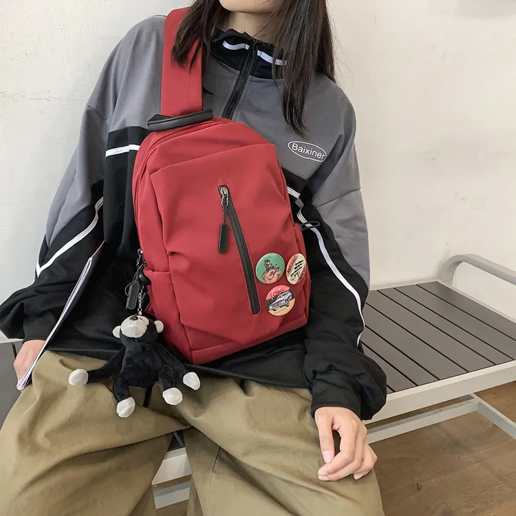 Duoluplo Doron Paul Nylon Sling Bag Regular Unisex Ecru/Black/Red-9