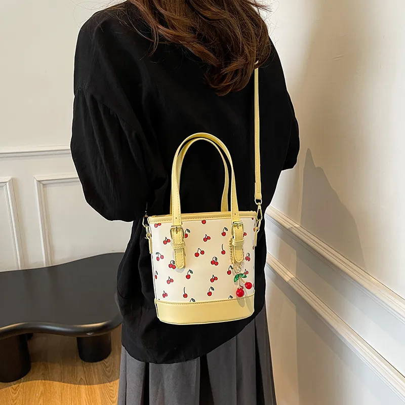 SWIMADE PU Handbag Regular Women's White/Burgundy/Yellow-10