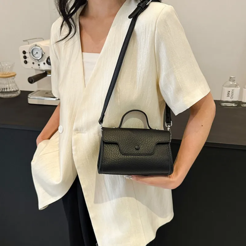 Duoluplo Doron Paul PU One Shoulder Handbag Regular Women's Ecru/Black-5
