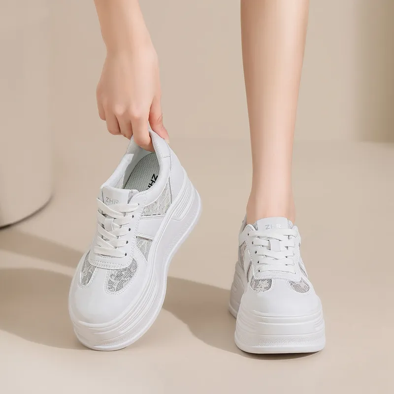 ZHR Low Top Skateboard Shoes Women's-4