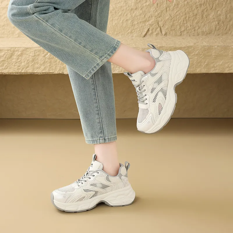 ZHR Moon Shadow Abrasion Resistant Low Top Chunky Sneakers Women's-6