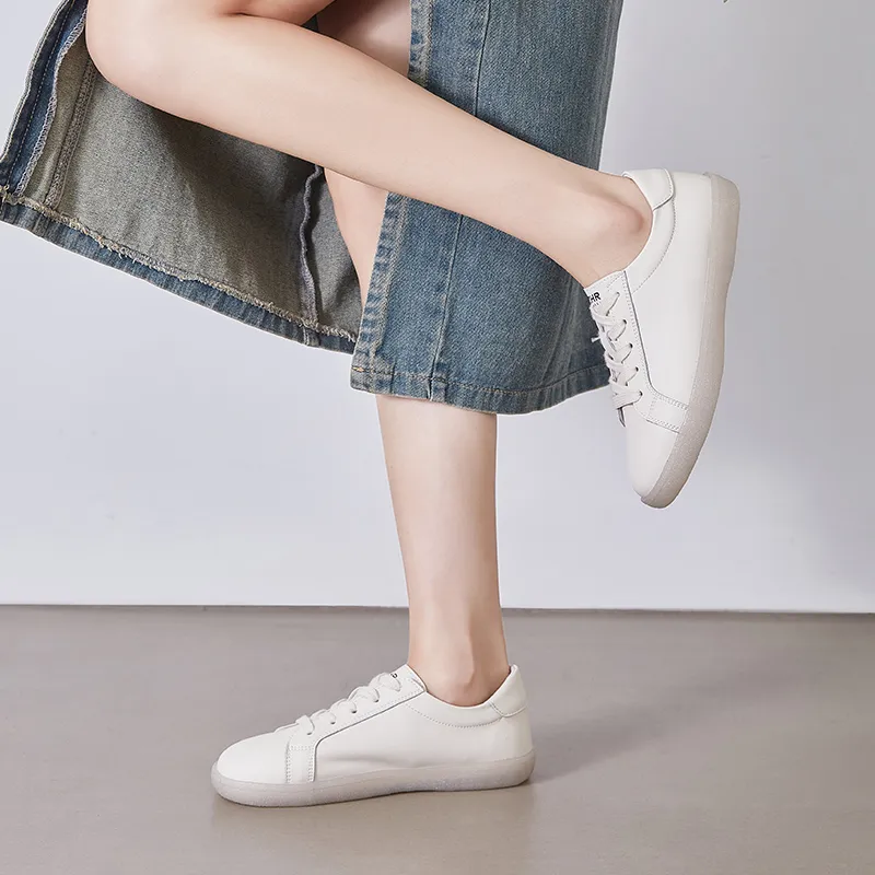 ZHR Flat White Sneakers Abrasion Resistant Breathable Low Top Skateboard Shoes Women's Beige-5