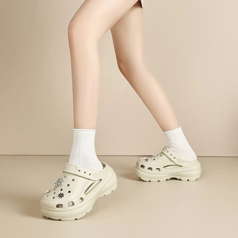 ZHR Clogs Women's-9