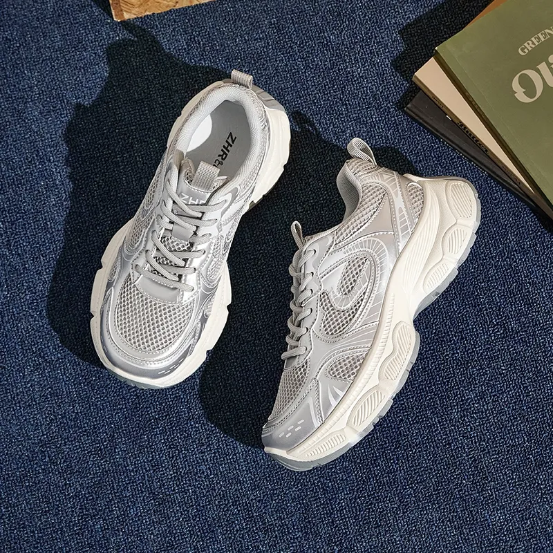 ZHR Xiaoice Bear Wear resistant And Lightweight Low Top Chunky Sneakers Women's Silver-2