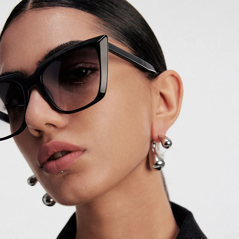 PLASTIC BRAIN Plate Frame Sunglasses Unisex-10