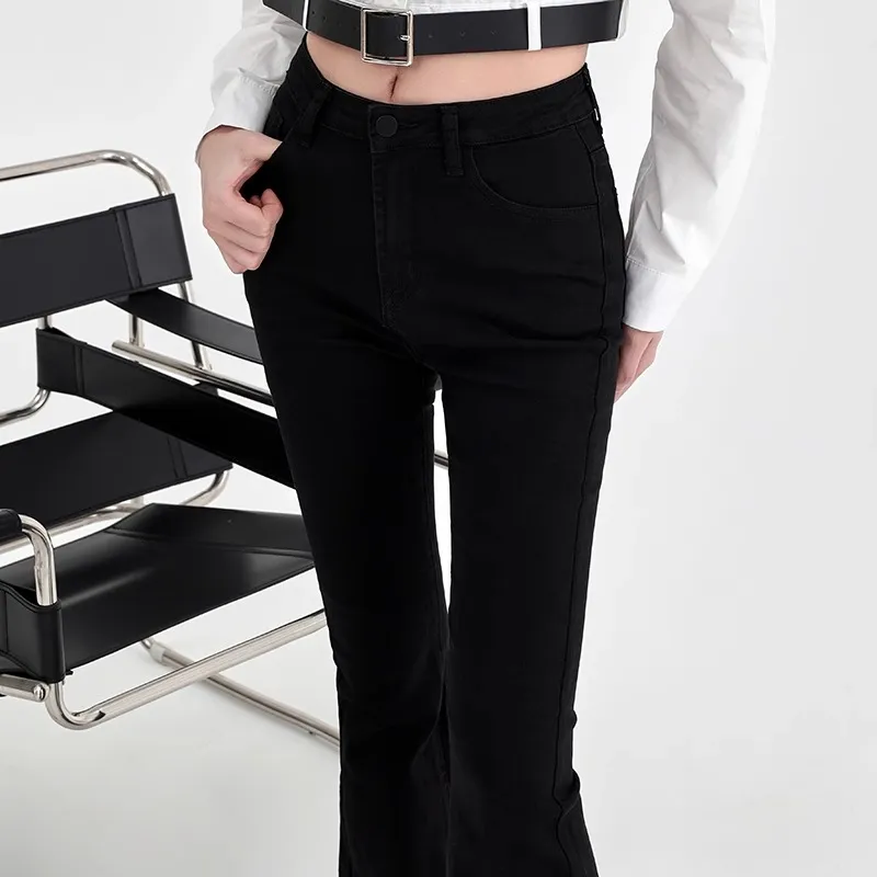 Kazakhstan Jeans Women's Black-3