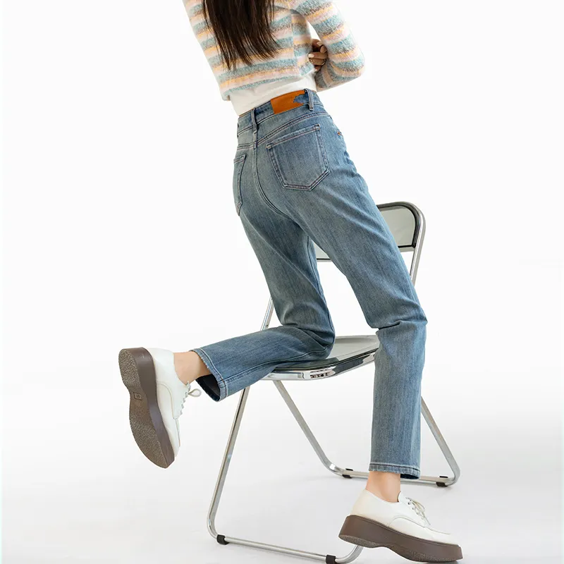 Kazakhstan Jeans Women's-26