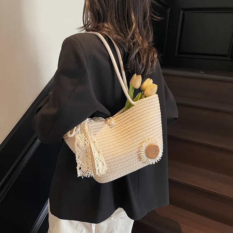 WXRX Chunky Yarn Woven Shoulder Bag Women's Ecru Floral/Khaki Floral/Ecru Bear/Khaki Bear-2