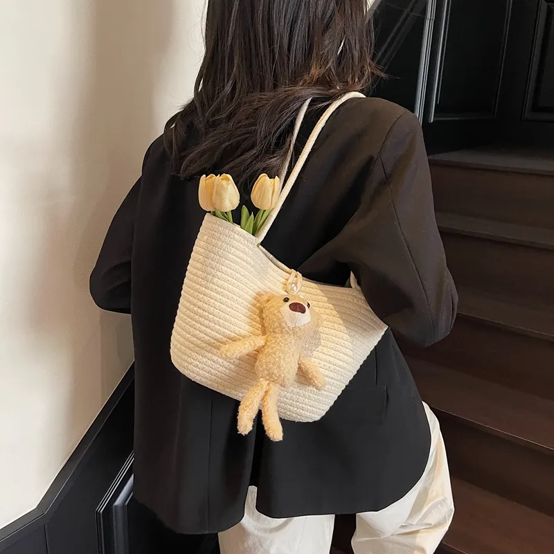 WXRX Chunky Yarn Woven Shoulder Bag Women's Ecru Floral/Khaki Floral/Ecru Bear/Khaki Bear-15