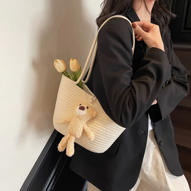 WXRX Chunky Yarn Woven Shoulder Bag Women's Ecru Floral/Khaki Floral/Ecru Bear/Khaki Bear-17