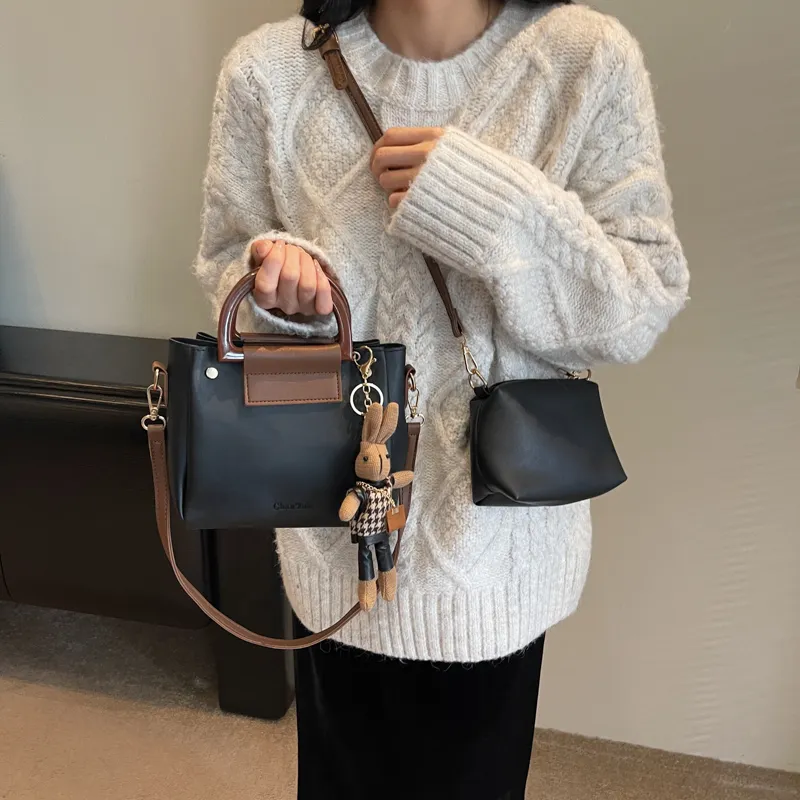 Gerlanx PU Crossbody One Shoulder Handbag Tubas Women's Ecru/Black/Khaki-5