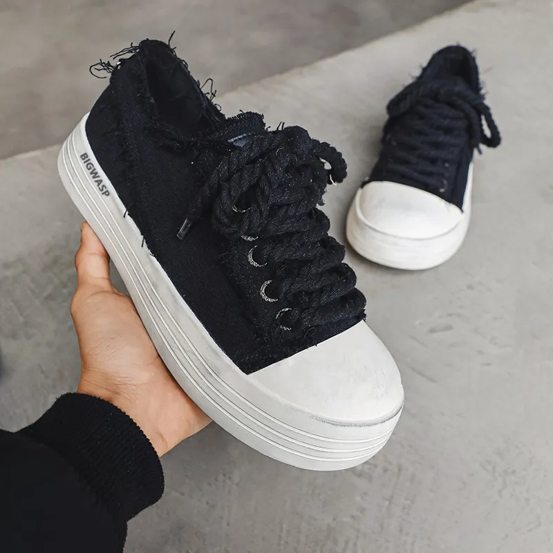 BIGWASP Abrasion Resistant Shock Absorbers Low Top Canvas Shoes Unisex-2