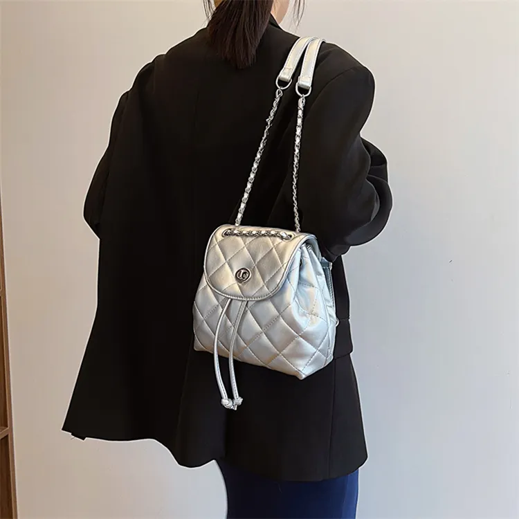SUPERCUTE PU Women's Regular Women's Ecru/Silver/Black/Pink-9