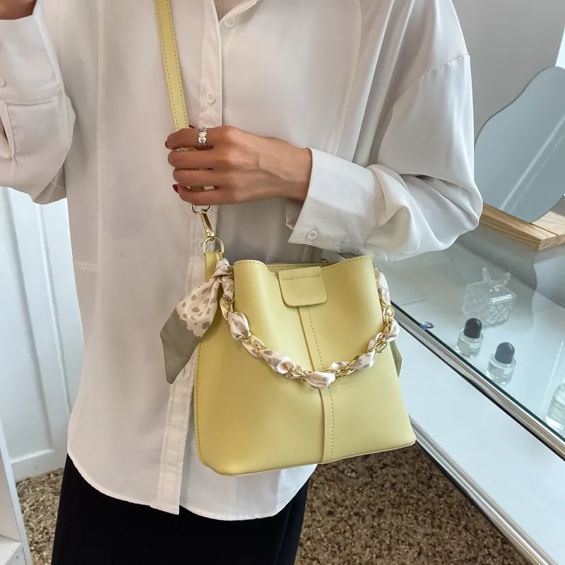 SUPERCUTE PU Crossbody One Shoulder Handbag Women's White/Black/Yellow/Green-19