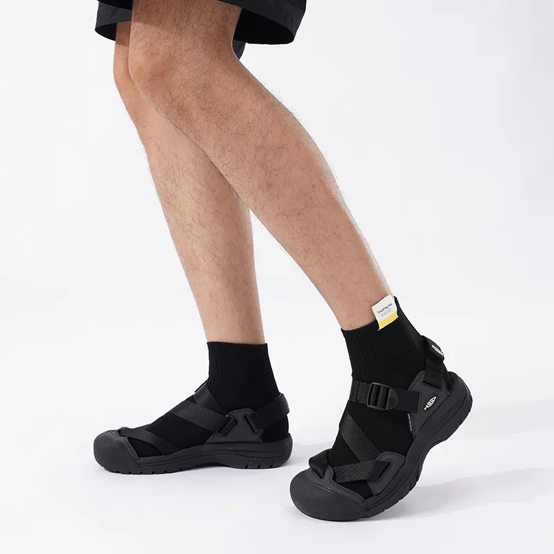 Duanmei Unisex Mid Calf Socks-4