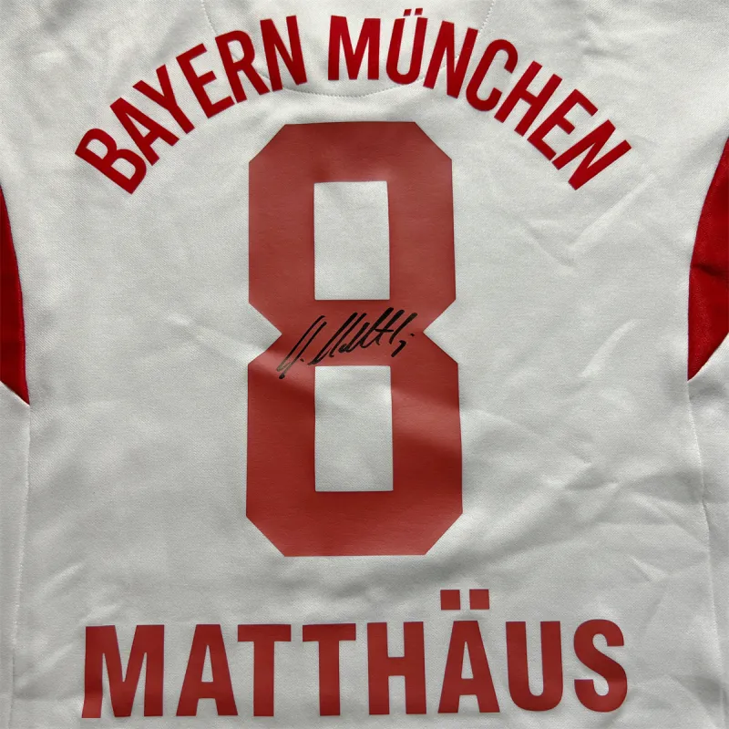 EM Mats Hummels Signed Bayern Munich Jersey Football Fan Supplies Includes Certification Certificate Not Framed-2