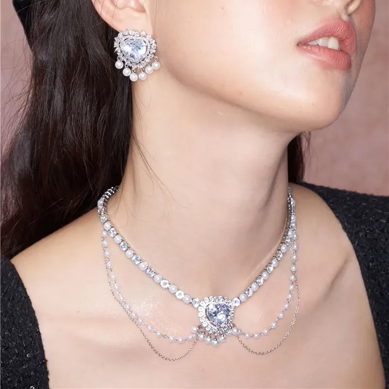 PARANOID PUPPY Heart Pearl Fringe Earrings Women's-1