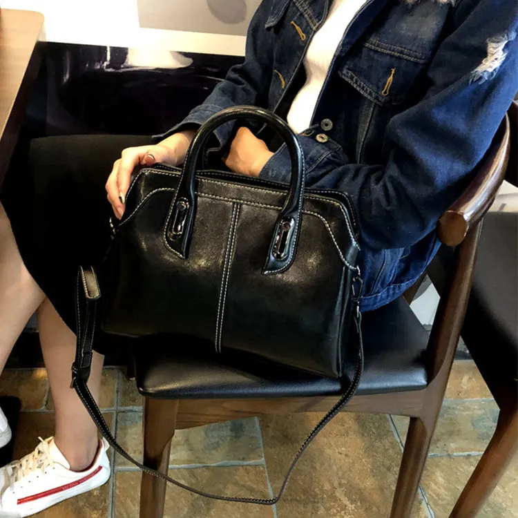 TTaG．baG Oil Wax Cow Leather Shoulder Bag, Crossbody Bag, Handbag Women's Coffee/Black-7
