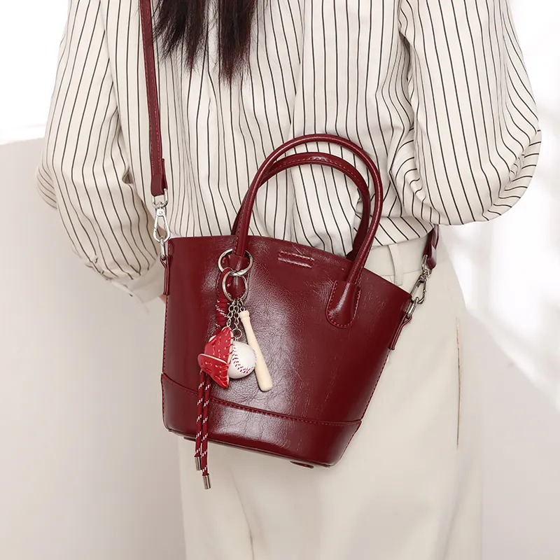 TTaG．baG Microfiber Synthetic Leather Handbag Women's Burgundy-3