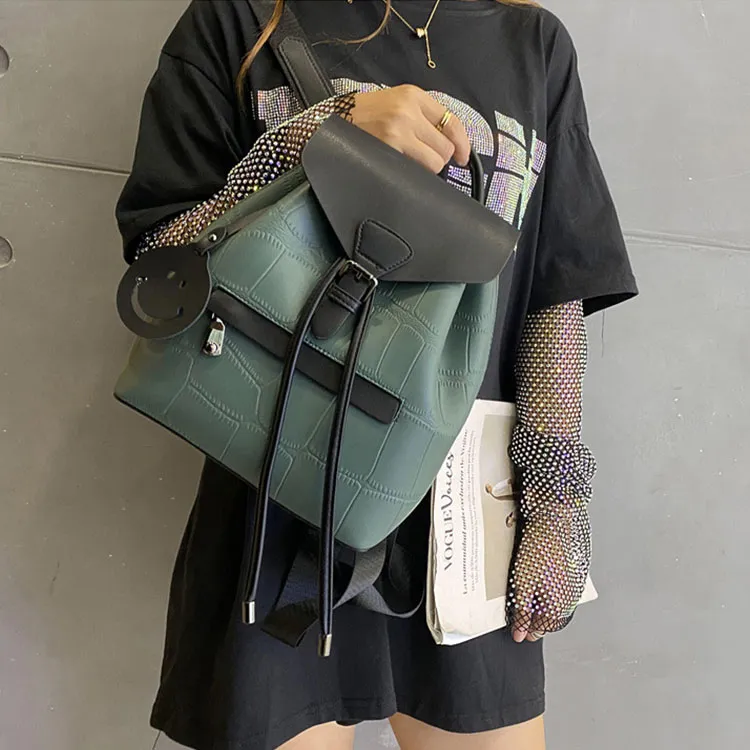 TTaG．baG Cow Leather Backpack Women's-7