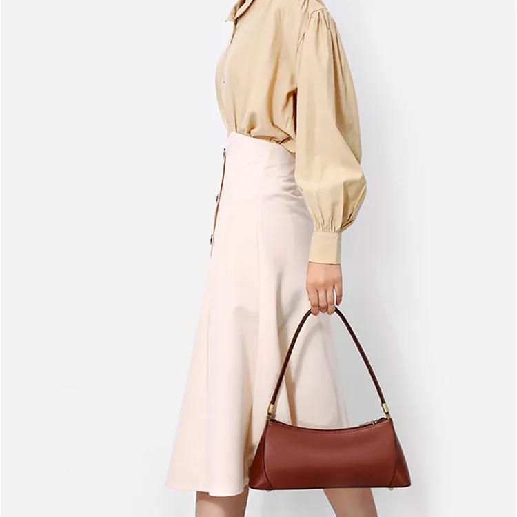 TTaG．baG Cow Leather Shoulder Bag Women's White/Caramel-4
