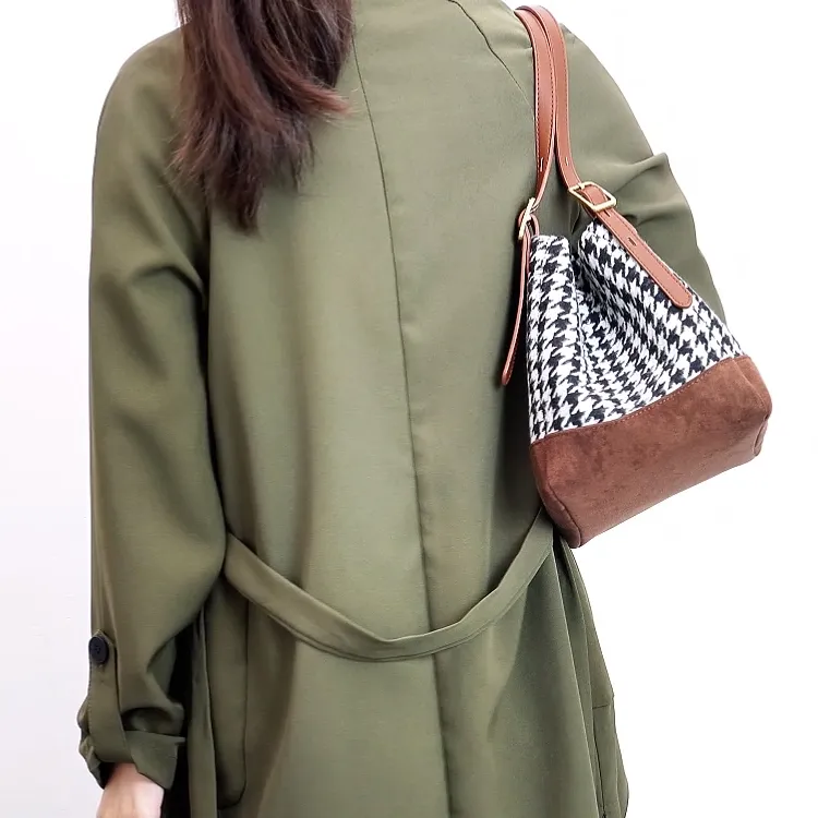 TTaG．baG Microfiber Synthetic Leather Shoulder Bag Women's-3