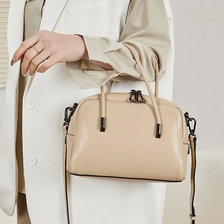 TTaG．baG Top Grain Cow Leather Shoulder Bag Regular Women's Khaki/Brown/Black-2