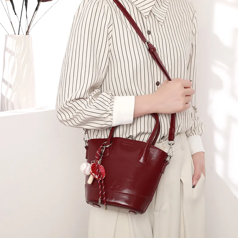 TTaG．baG Microfiber Synthetic Leather Handbag Women's Burgundy-1