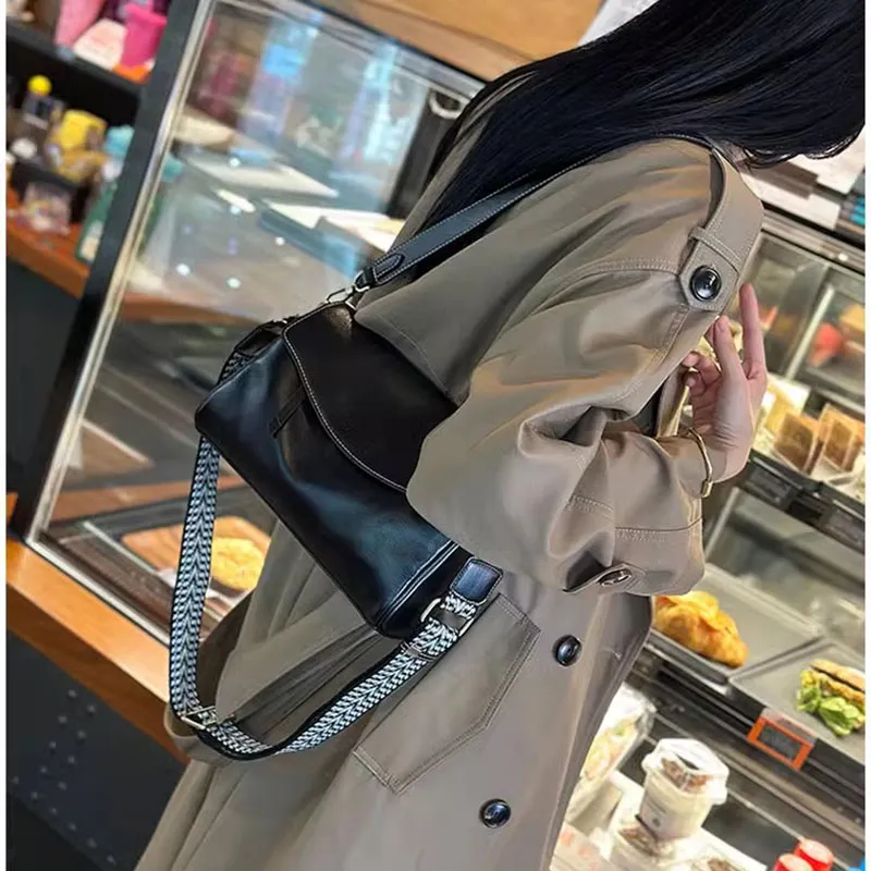 TTaG．baG Shoulder Bags-4
