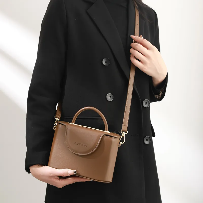 TTaG．baG Microfiber Synthetic Leather Crossbody Handbags Regular Women's Coffee-3