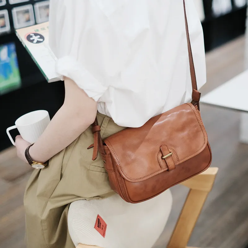 TTaG．baG Top Grain Vegetable Tanned Cow Leather Crossbody Bag, Shoulder Bag Regular Women's Chestnut/Black-2
